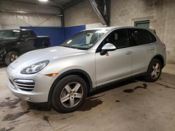  Salvage Porsche Cayenne