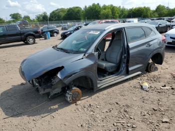  Salvage Hyundai TUCSON