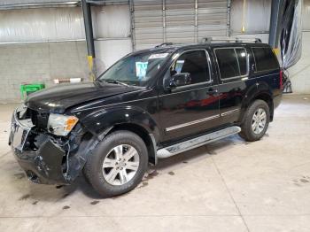  Salvage Nissan Pathfinder