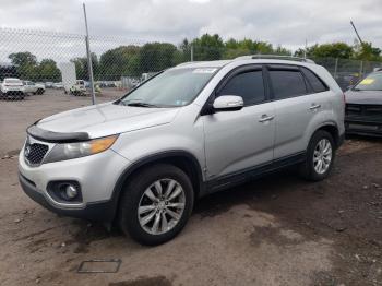  Salvage Kia Sorento