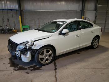  Salvage Volvo S60