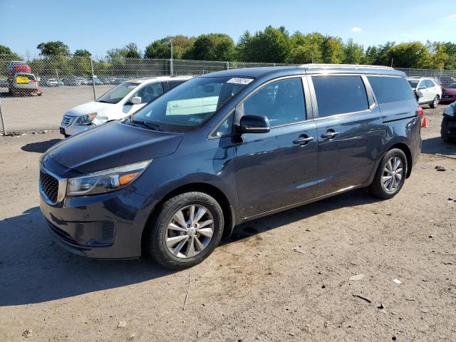  Salvage Kia Sedona