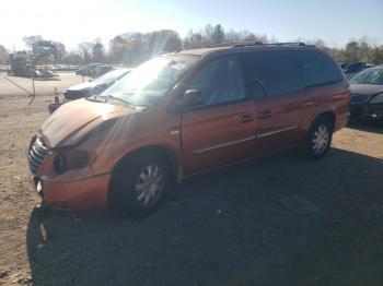  Salvage Chrysler Minivan