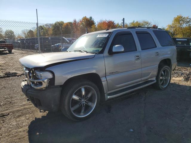  Salvage GMC Yukon