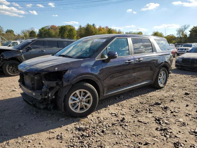  Salvage Kia Carnival