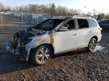  Salvage Nissan Pathfinder