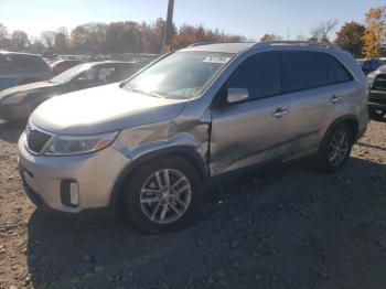  Salvage Kia Sorento