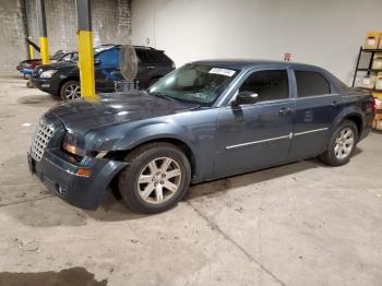  Salvage Chrysler 300