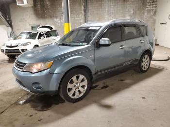  Salvage Mitsubishi Outlander