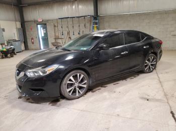  Salvage Nissan Maxima