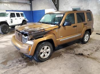  Salvage Jeep Liberty