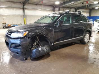  Salvage Volkswagen Touareg