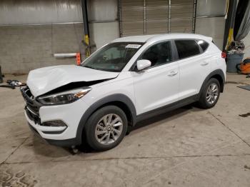  Salvage Hyundai TUCSON