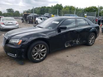  Salvage Chrysler 300