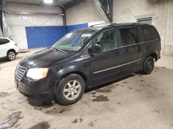  Salvage Chrysler Minivan