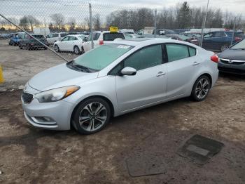  Salvage Kia Forte