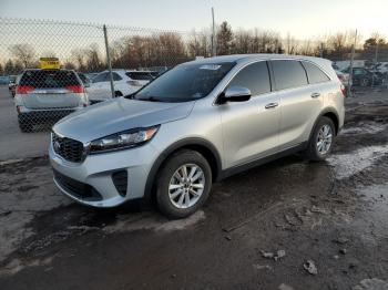  Salvage Kia Sorento