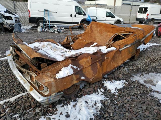  Salvage Ford Fairlane