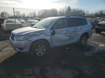  Salvage Toyota Highlander