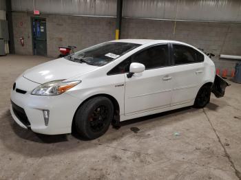  Salvage Toyota Prius