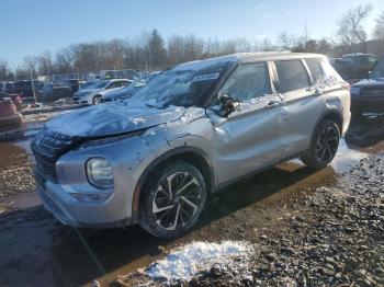  Salvage Mitsubishi Outlander