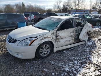  Salvage Nissan Altima