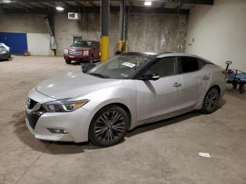  Salvage Nissan Maxima