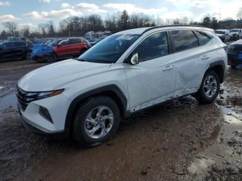  Salvage Hyundai TUCSON