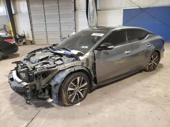  Salvage Nissan Maxima