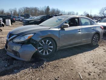  Salvage Nissan Altima