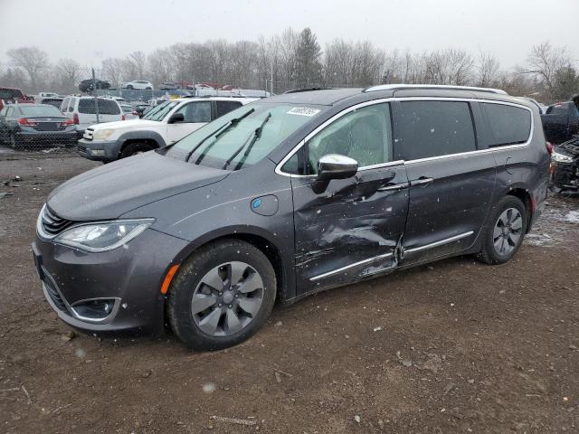  Salvage Chrysler Pacifica