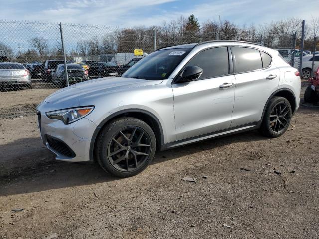  Salvage Alfa Romeo Stelvio