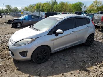 Salvage Ford Fiesta