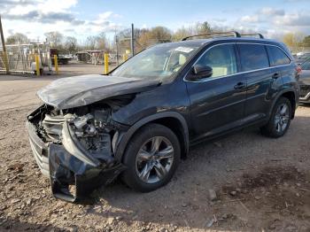  Salvage Toyota Highlander