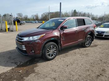  Salvage Toyota Highlander