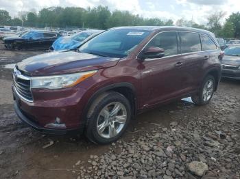  Salvage Toyota Highlander