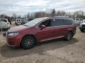  Salvage Chrysler Pacifica