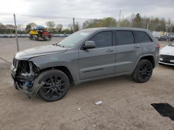  Salvage Jeep Grand Cherokee