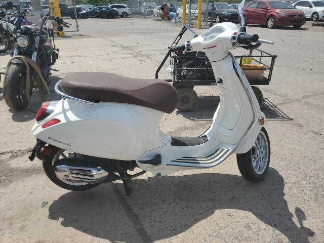  Salvage Vespa Primavera 