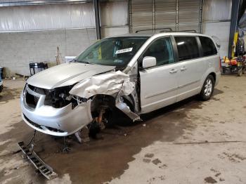  Salvage Chrysler Minivan