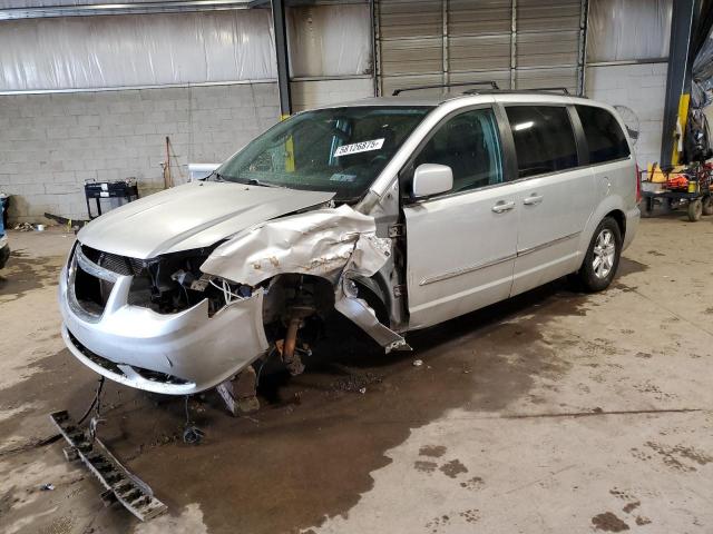  Salvage Chrysler Minivan