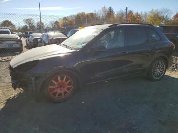  Salvage Porsche Cayenne