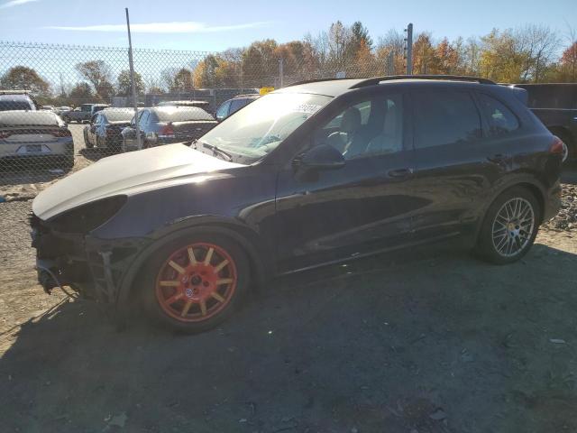  Salvage Porsche Cayenne