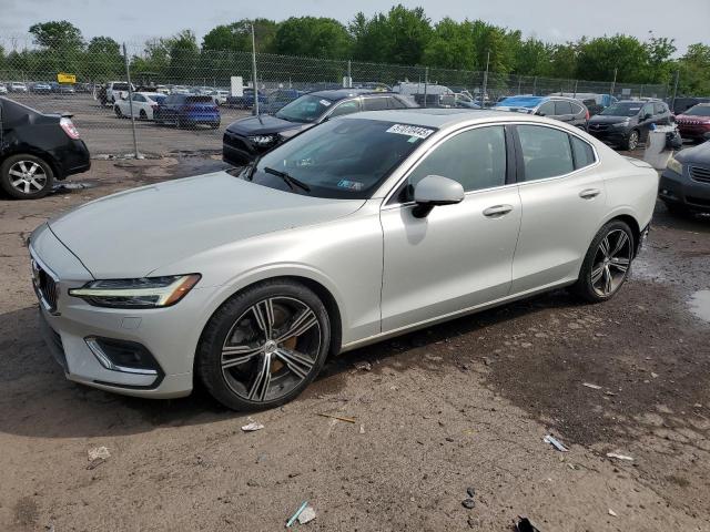  Salvage Volvo S60