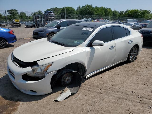  Salvage Nissan Maxima