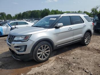  Salvage Ford Explorer