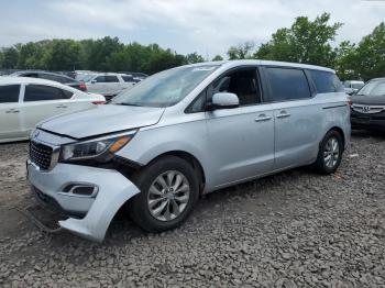  Salvage Kia Sedona