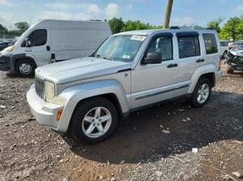 Salvage Jeep Liberty