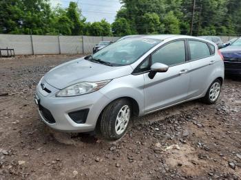  Salvage Ford Fiesta