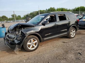  Salvage Ford Explorer